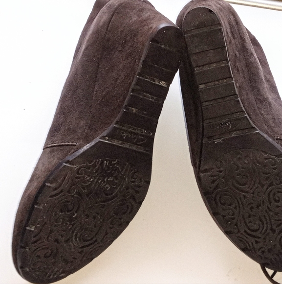 CLARK'S WEDGE SUEDE BOOTIE SZ.10 - Picture 2 of 4